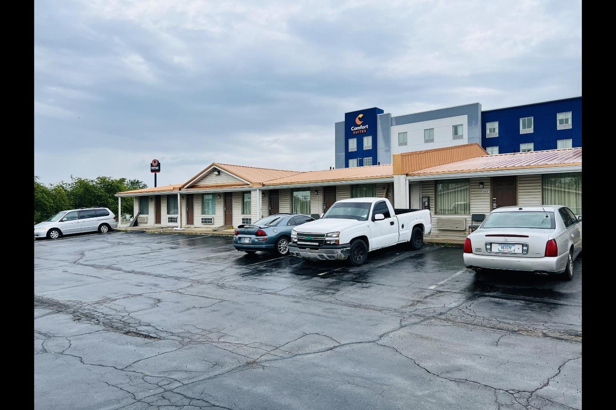 Cozy Garden Inn By Oyo Hwy 40 Richmond Exterior foto
