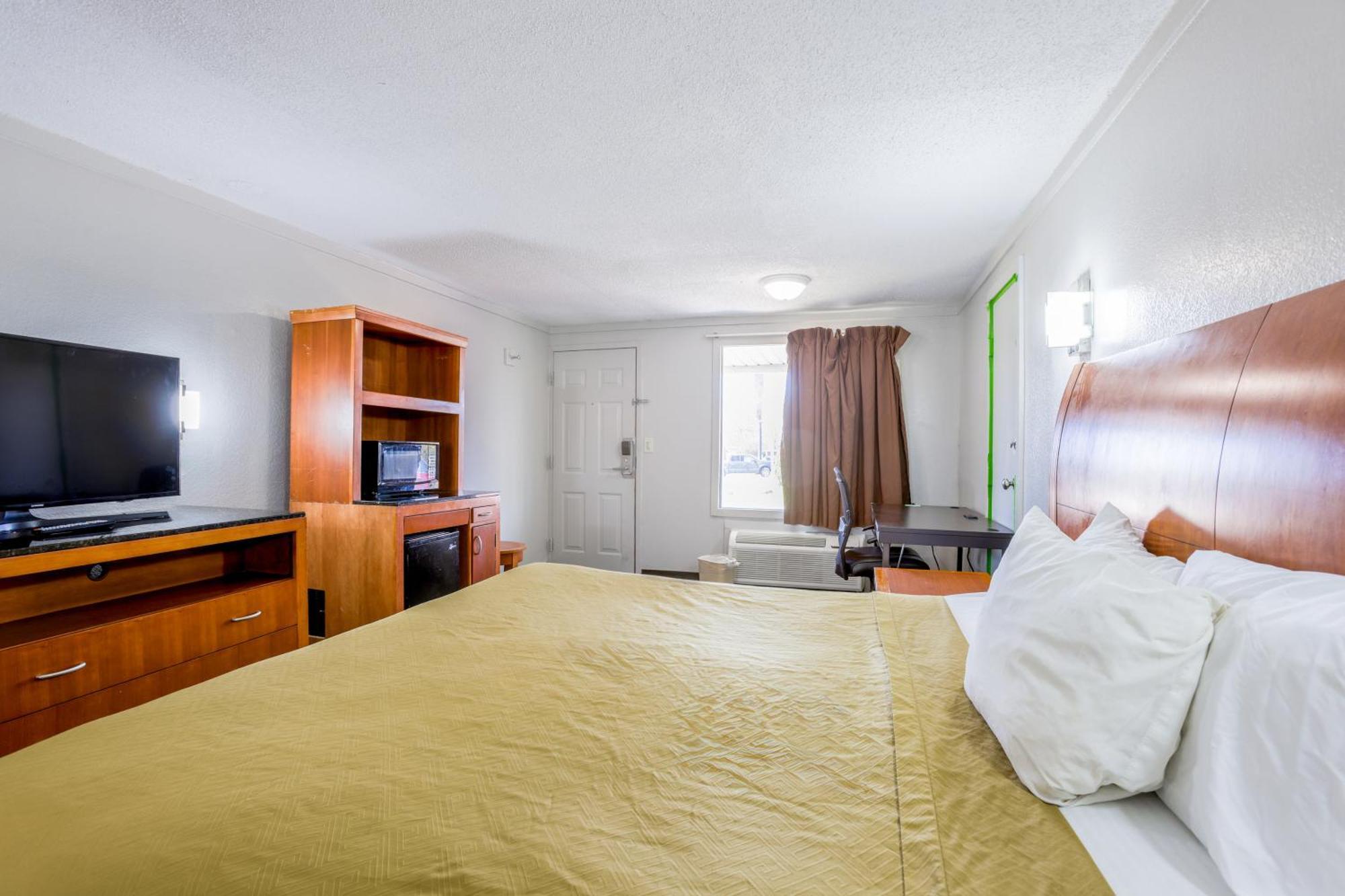 Cozy Garden Inn By Oyo Hwy 40 Richmond Exterior foto